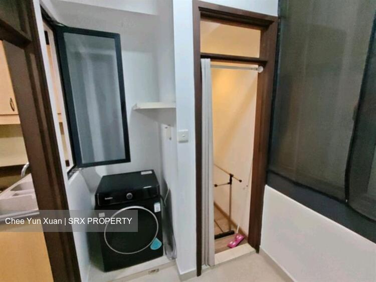 Regent Heights (D23), Condominium #564410211